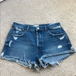Zara jean shorts size 6